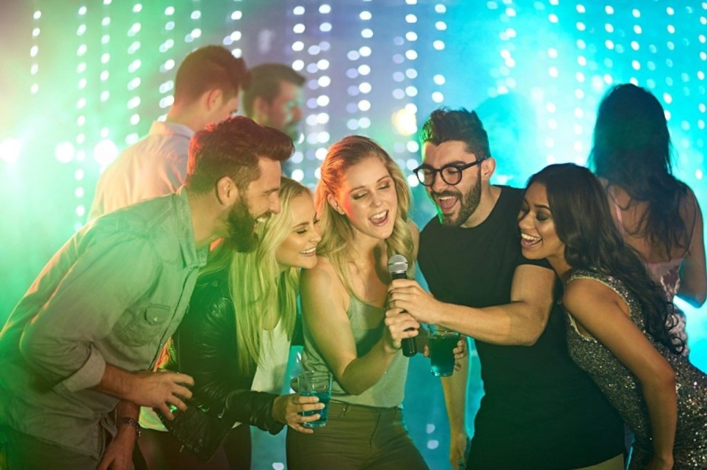 karaoke-microphones-in-2025