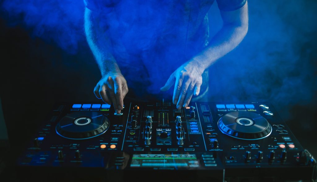 KJ-dj-party