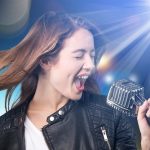 karaoke-microphone